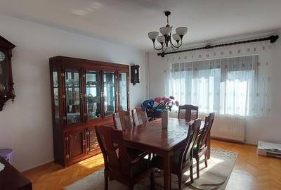 De vanzare imobil pentru birouri sau locuit-zona Budai - 11