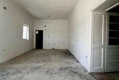 Casa in Oradea 1200 mp teren 400 mp cladiri - 5