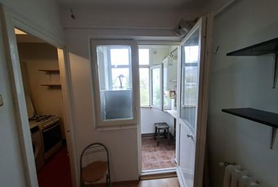 Garsoniera, etajul 2/4, zona Alexandru cel Bun - 5