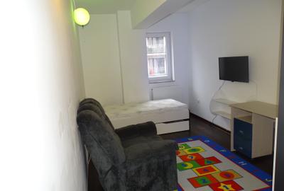Inchiriez apartament DECOMANDAT 3 camere cu parcare si boxa - 8