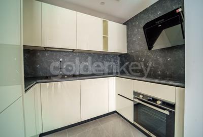 Apartament mobilat cu 4 camere | ultra-finisat | 2 garaje - 3