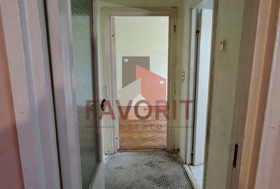 Etaj 1. Centrala termica proprie. Boxa in CF - 9
