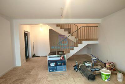 Mogosoaia, zona Livezilor, casa P+2E, 4 camere, 4 bai, teren 350mp - 9