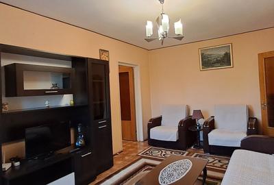 Închiriere apartament 2 camere zona Tineretului - 1