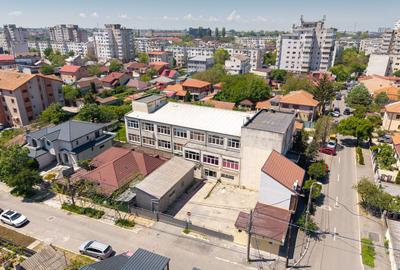 Spatiu comercial premium de inchiriat cu parcare si lift/Constanta - 4