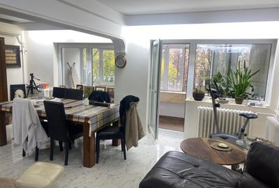 Apartament 4 camere - Blv. Unirii (La fântâni), 110 mp - 4