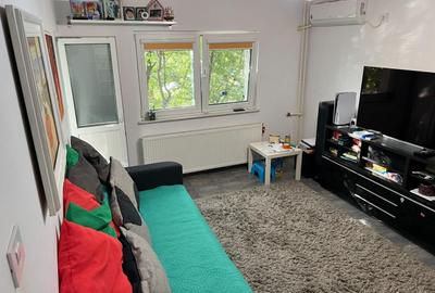 Apartament cu 3 camere decomandat în Tomis Nord
