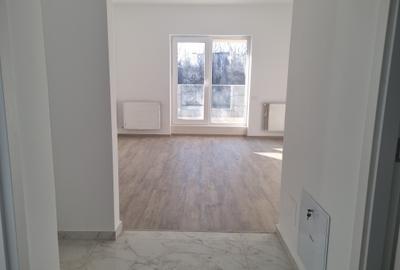 Apartament 2 camere,centrala proprie,mutare imediata,vedere catre Lacul Morii! - 22