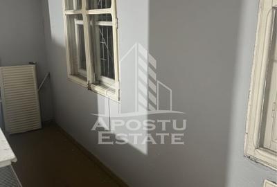 Apartamentul cu 2 camere, balcon, parter inalt, zona Sagului - 6