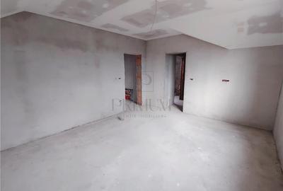 Duplex foarte spatios - 3 bai - 2 dormitoare matrimoniale - 7