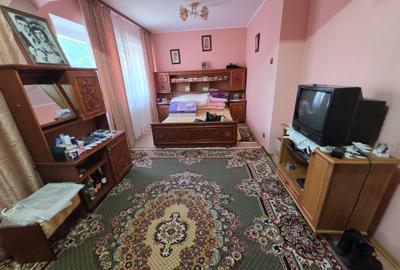Apartament 4 camere Progresu Etaj 1 - 1
