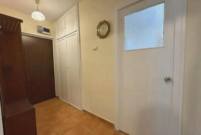 Apartament 3 camere zona Tineretului - metrou 500 m - 7
