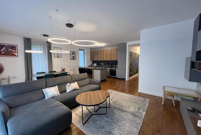 Apartament cu 4 camere decomandat, mobilat în Băneasa