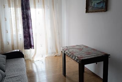 Vand apartament în zona foarte bună - 6