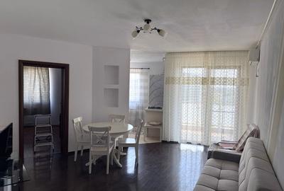 Apartament cu 2 camere semidecomandat, mobilat în Lujerului