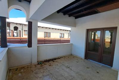 CASA 4 CAMERE CU SUPRAFATA GENEROASA IN  STIL NEOROMANESC - 49