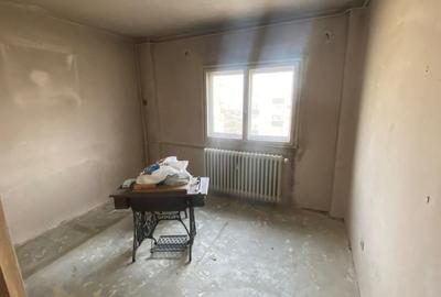 4 camere, decomandat, Tineretului, 89,3 mp, etaj 8/8 - 12