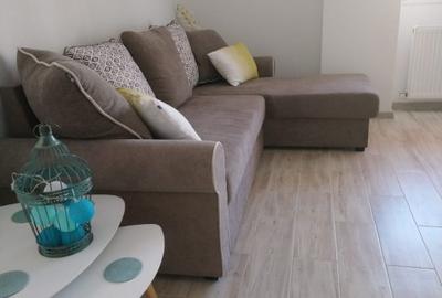Mamaia ,de vanzare apartament 2 camere zona cluburi - 2