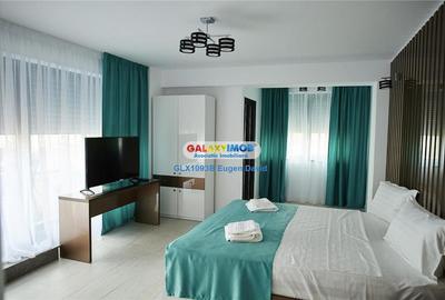 Mamaia Nord, Penthouse alcatuit din 6 studiouri - 2