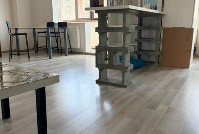 Apartament - 3 camere - semidecomandat - Tineretului - 3