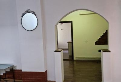 Inchiriere Apartament in Vila, parter+mansarda, zona Chibrit - 2