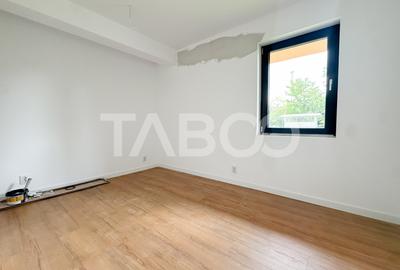 Apartament finisat 2 camere de vanzare bloc nou cartier Intre Lacuri - 4