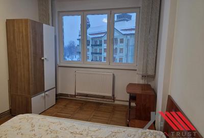Ultracentral – Catedrala – 2 cam Decomandat – 330 euro - 6