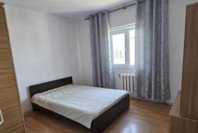 Apartament cu 2 camere decomandat, mobilat în Dacia