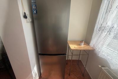 Inchiriez apartament 4 camere Soarelui 400 euro - 4