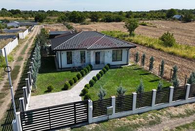 Casă individuală cu 4 camere în Grădiștea