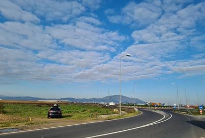 Teren 44.711 mp, acces din giratoriu la capatul ocolitoarei Brasov -DN1 Ghimbav - 3