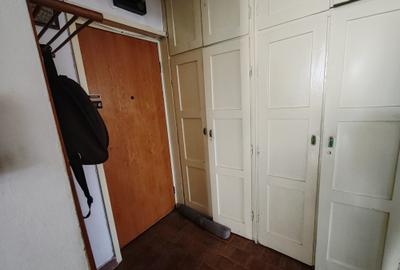 Apartament 2 camere liber la vanzare zona Astra - Planete - 10