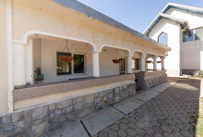Casa visurilor cu livada roditoare si gradina amenajata - 12