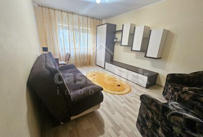 Apartament 2 camere Micro 17, etaj 3