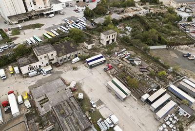 Clădiri industriale cu teren 6820mp - 12