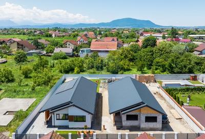 Comision 0 %! Casă cu 4 camere de vânzare în zona Stupini! - 2
