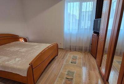 Ofer spre închiriere ap.2 camere decomdat, Pod Constanța, (Mega Image ) - 4