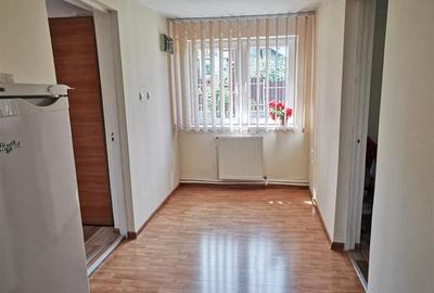 Casă individuală cu 3 camere în Mitocu Dragomirnei
