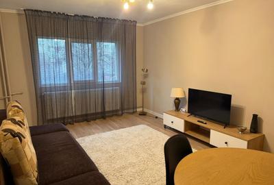 Apartament 3 camere, decomandat, 74 mp - 1