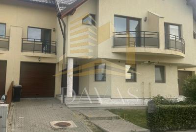 Casa de inchiriat pe 3 nivele 6 camere  +curte generoas in cartierul | PANORAMA - 1