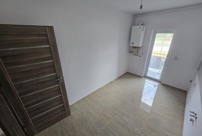 Bucatarie inchisa. Decomandat. Cu CF la zi, disponibil imediat. - 3