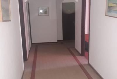 Hotel Capitol de vanzare Valenii de Munte Prahova - 6