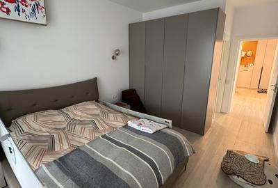 Vând apartament cu trei camere vedere superbă la mare - 14