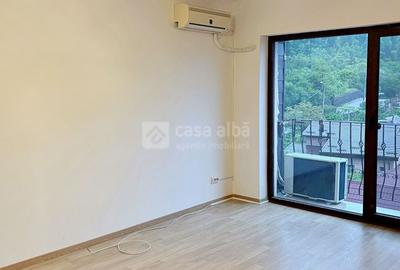 Apartament cu 2 camere decomandat, mobilat în Frumoasa