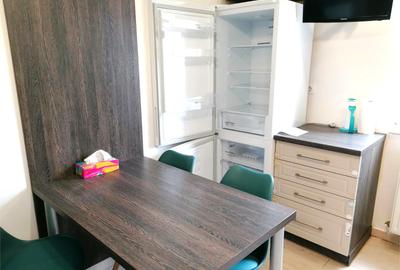 Apartament cu doua camere  si loc parcare in zona Racadau - 4
