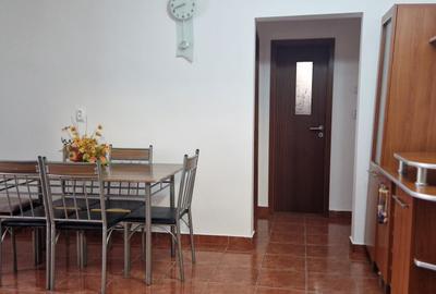 Apartament cu 2 camere decomandat în Bogdan Vodă