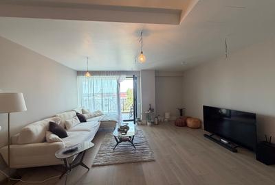 Apartament în Triana Residence,piscină exterioară,parcare valabilă,COMISION0 - 1