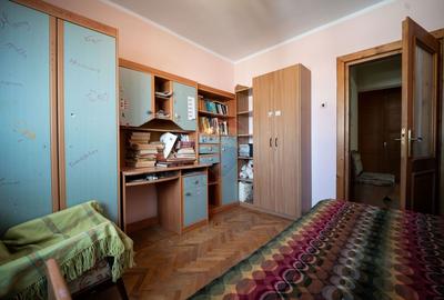 Apartament cu 4 camere de vânzare în zona Central - 16