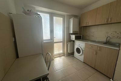 Inchiriere apartament 1 camera zona Calarasilor Viziru etaj 2 - 3