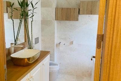 Vila P+1, 2 locuri parcare,, gradina, complex cu piscina - 3